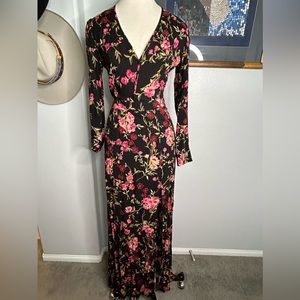 Chelsea &Violet Floral Dress